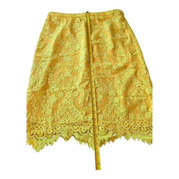 *NWT* J.Crew Chantilly Lace Pencil Skirt, Kiwi Yellow, Size 10 - Picture 12 of 12